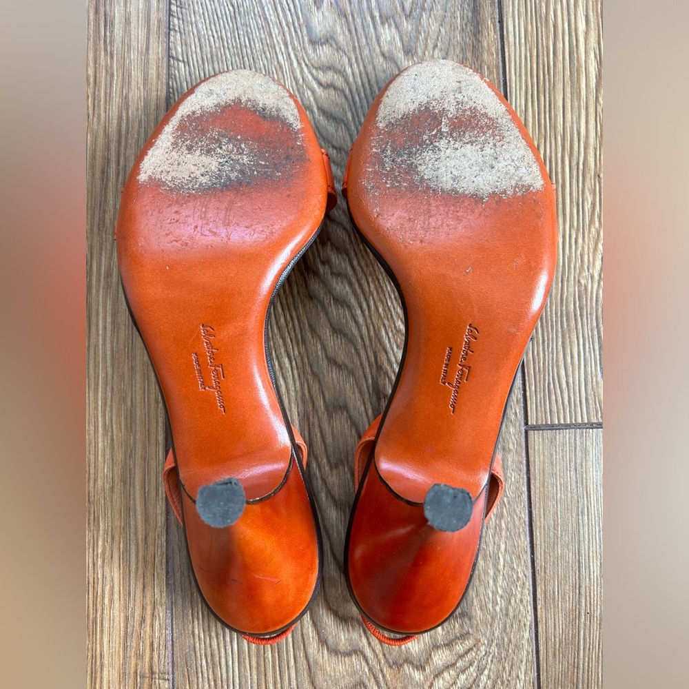 Salvatore Ferragamo Kitten Slingback Heels Orange Brown Leather Size 7.5 - Picture 7 of 9